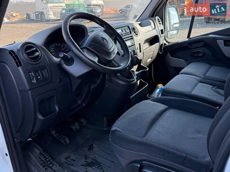 Тентованый Renault Master 2015 в Луцке