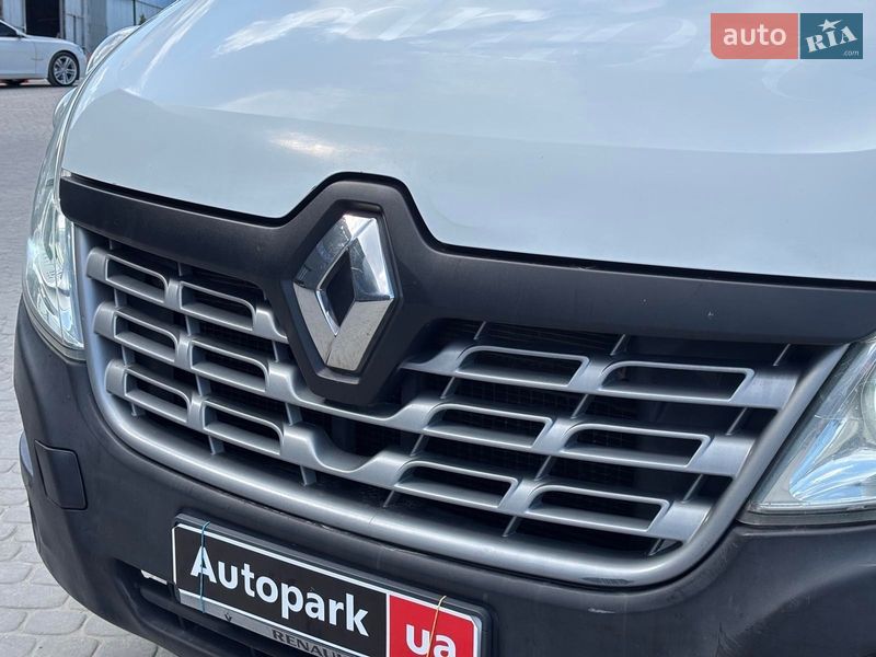 Грузовой фургон Renault Master 2017 в Львове