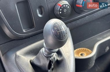 Грузовой фургон Renault Master 2017 в Львове