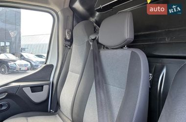 Грузовой фургон Renault Master 2017 в Львове