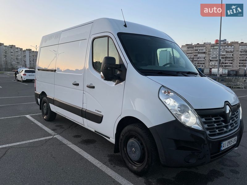 Грузопассажирский фургон Renault Master 2015 в Киеве
