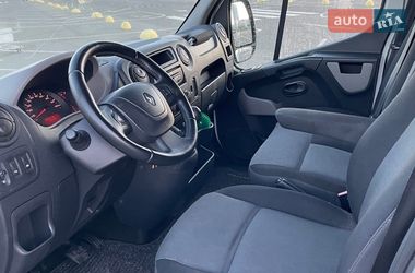 Грузопассажирский фургон Renault Master 2015 в Киеве