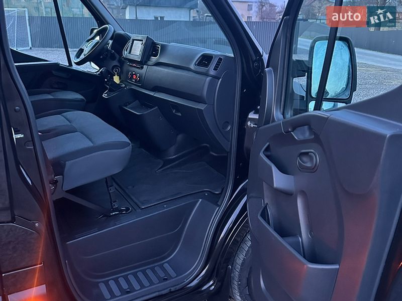 Грузовой фургон Renault Master 2020 в Львове