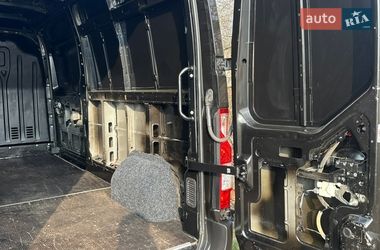Грузовой фургон Renault Master 2020 в Львове