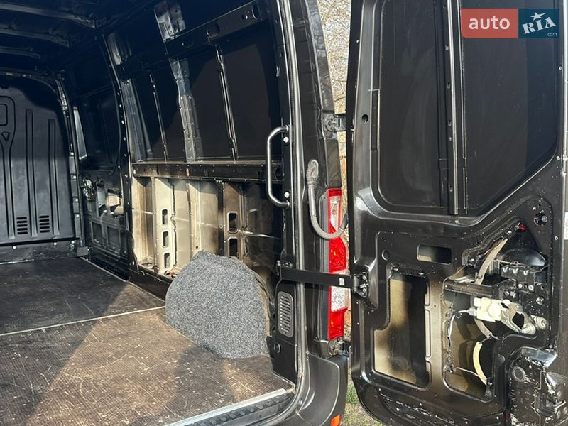 Грузовой фургон Renault Master 2020 в Львове