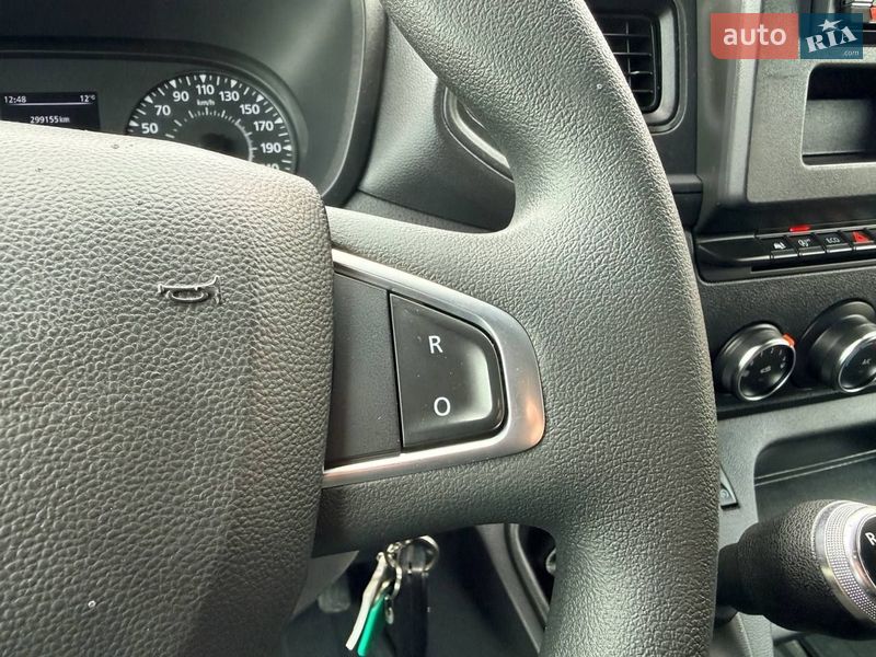 Тентованый Renault Master 2022 в Киеве