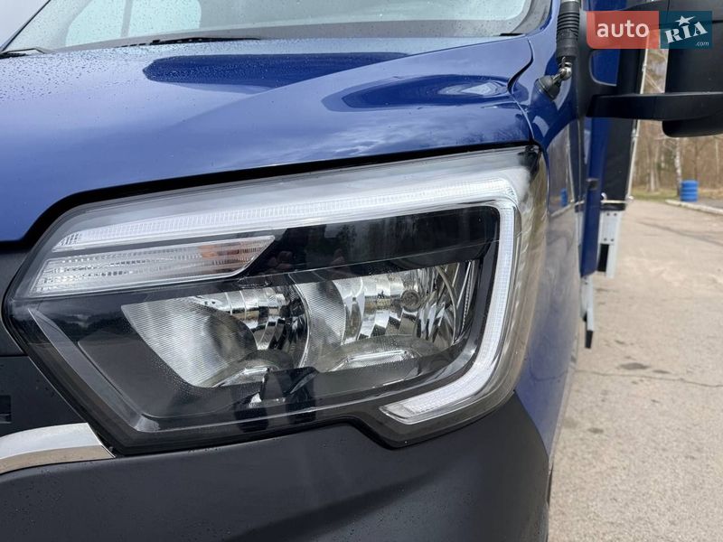 Тентованый Renault Master 2022 в Киеве