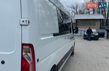Вантажопасажирський фургон Renault Master 2015 в Долині