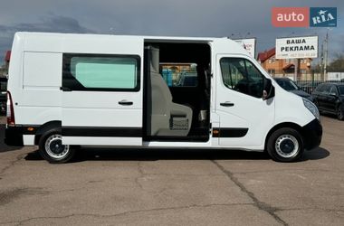 Грузопассажирский фургон Renault Master 2018 в Киеве