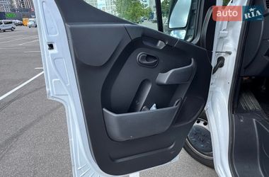 Грузовой фургон Renault Master 2023 в Киеве