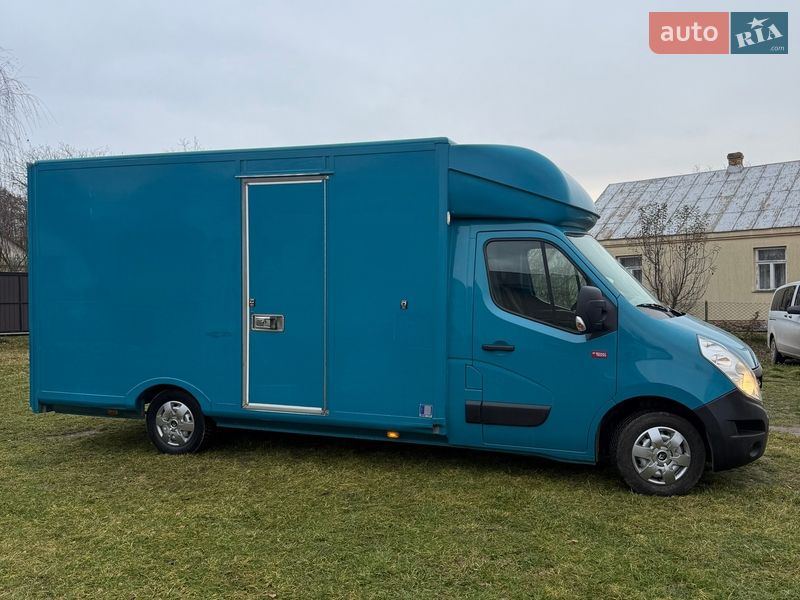 Грузовой фургон Renault Master 2019 в Дубно