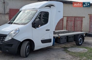Евакуатор Renault Master 2014 в Дубні