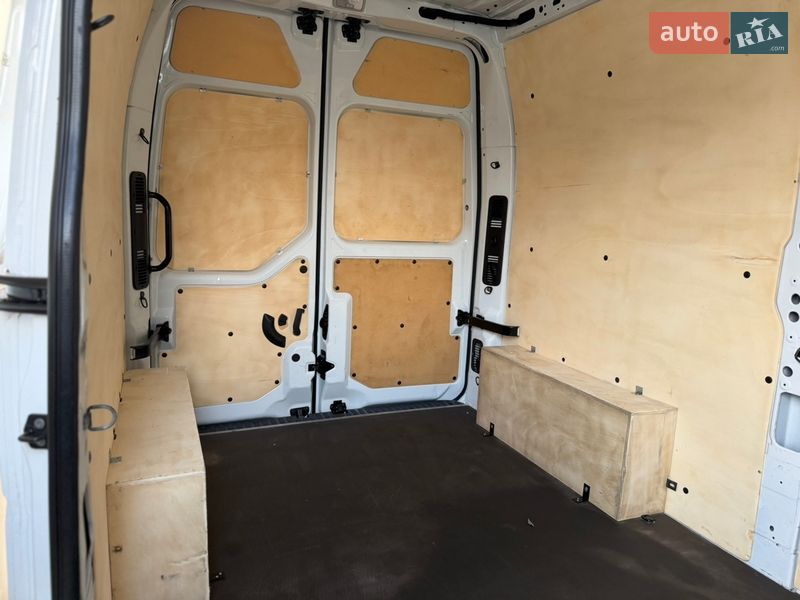 Грузовой фургон Renault Master 2021 в Дубно