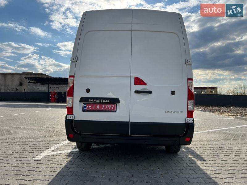 Грузовой фургон Renault Master 2022 в Дубно