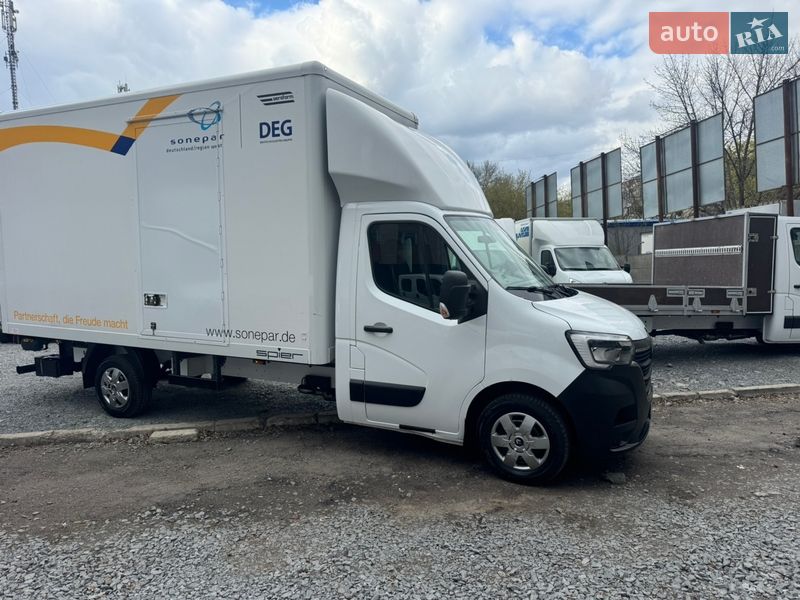 Другие грузовики Renault Master 2023 в Ровно
