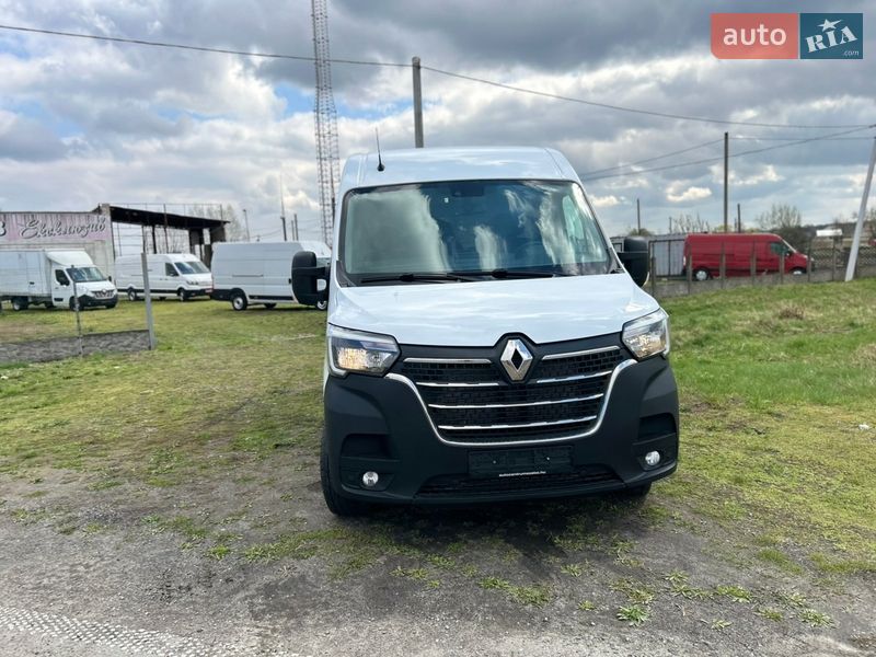 Грузовой фургон Renault Master 2024 в Стрые