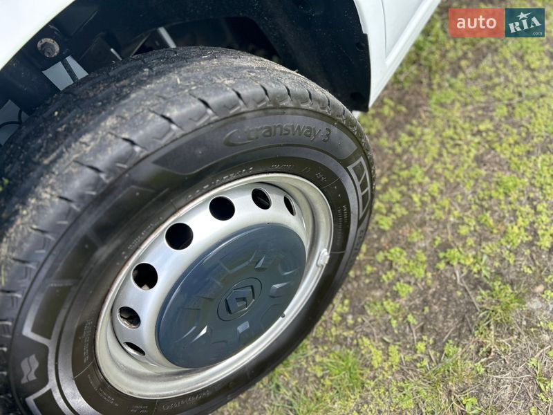 Грузовой фургон Renault Master 2024 в Стрые