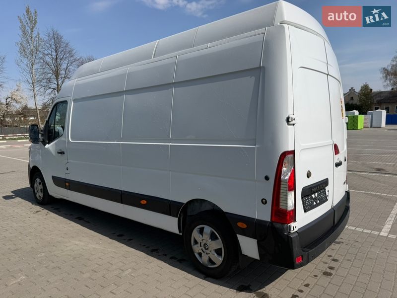 Вантажний фургон Renault Master 2021 в Коломиї