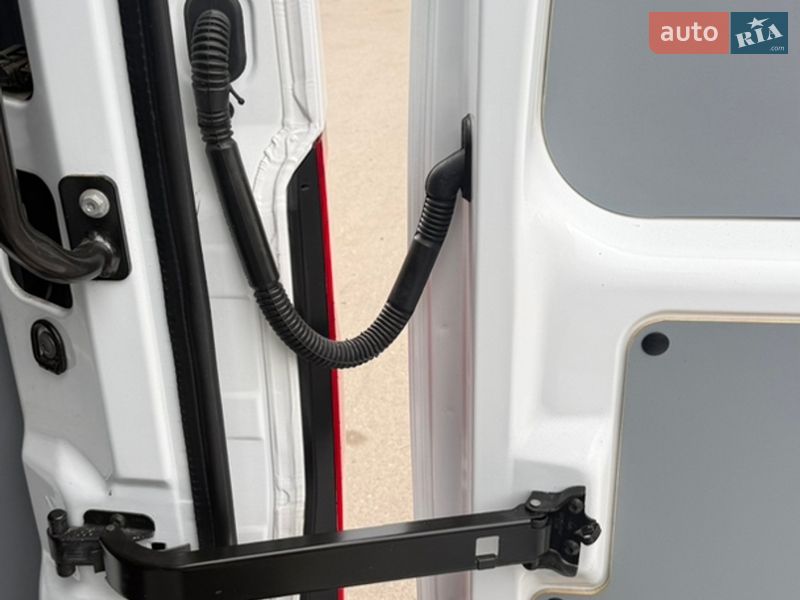 Вантажний фургон Renault Master 2021 в Луцьку