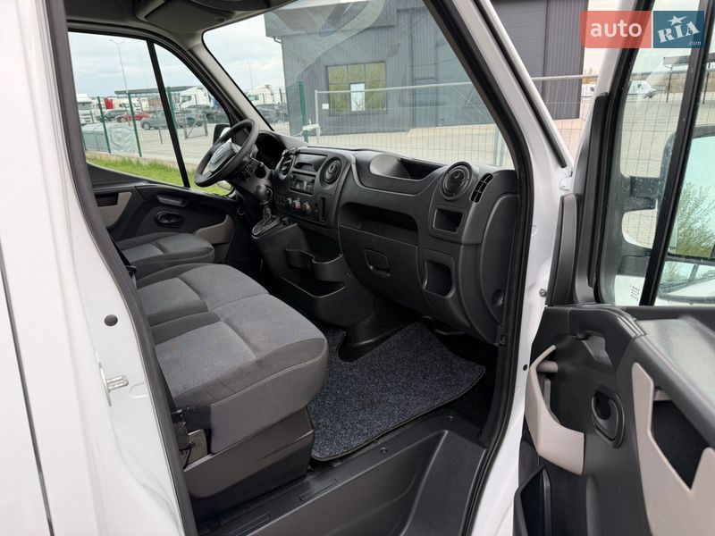 Вантажний фургон Renault Master 2019 в Дубні