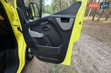 Вантажний фургон Renault Master 2016 в Києві