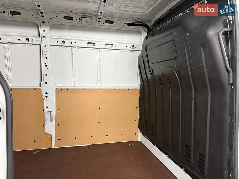 Вантажний фургон Renault Master 2021 в Полтаві фото 16 Вантажний фургон Renault Master 2021 в Полтаві