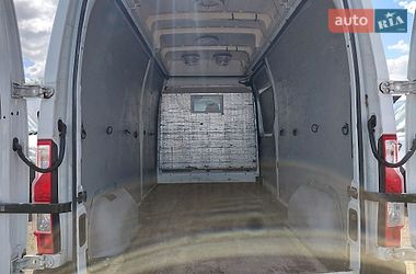 Грузовой фургон Renault Master 2015 в Ивано-Франковске