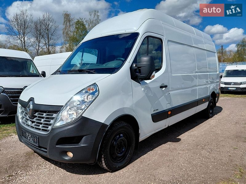 Грузовой фургон Renault Master 2015 в Ивано-Франковске