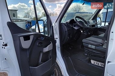Грузовой фургон Renault Master 2015 в Ивано-Франковске
