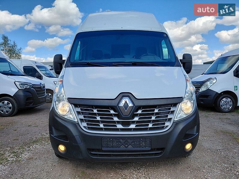 Грузовой фургон Renault Master 2015 в Ивано-Франковске