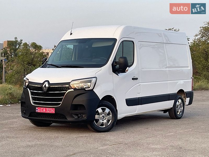 Вантажний фургон Renault Master 2021 в Дніпрі