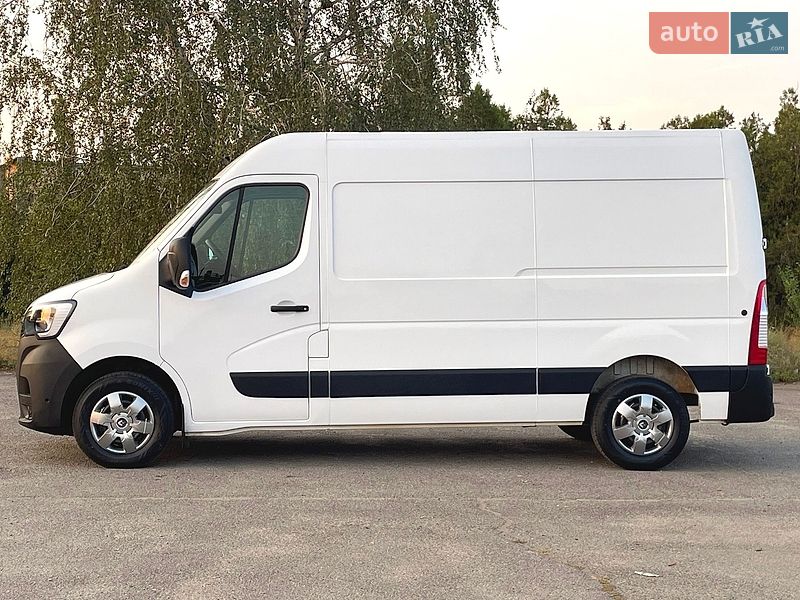 Вантажний фургон Renault Master 2021 в Дніпрі