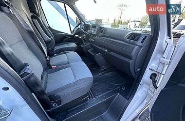 Вантажний фургон Renault Master 2022 в Ковелі