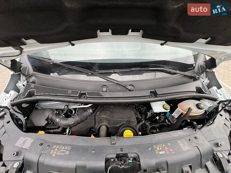Грузовой фургон Renault Master 2021 в Луцке