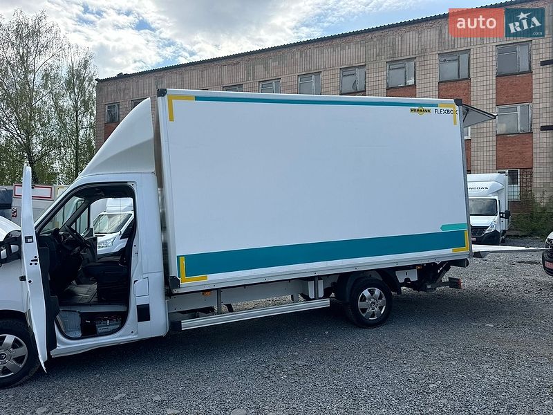 Інші вантажівки Renault Master 2020 в Рівному