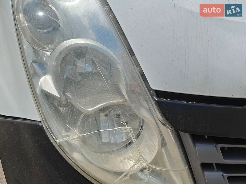 Микроавтобус грузовой (до 3,5т) Renault Master 2015 в Полтаве
