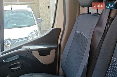 Микроавтобус грузовой (до 3,5т) Renault Master 2015 в Полтаве