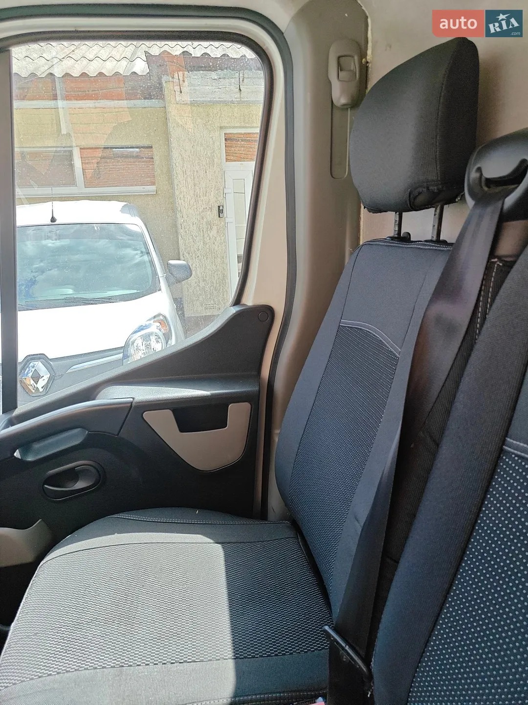 Renault Master 2015 VIN VF6MFF4YE52259863 фото оголошення 24 з 41