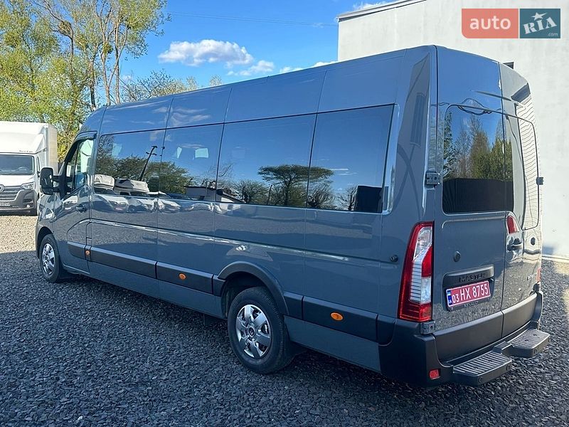 Renault Master 2023
