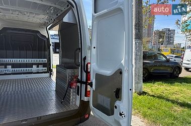 Вантажний фургон Renault Master 2022 в Одесі