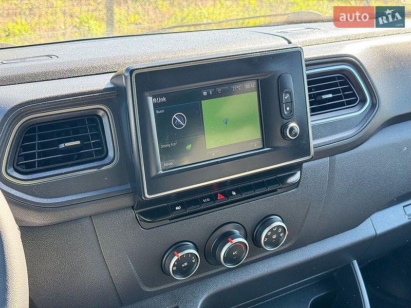 Вантажний фургон Renault Master 2021 в Рівному