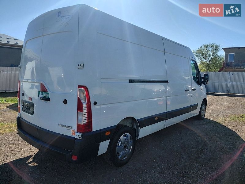 Грузовой фургон Renault Master 2015 в Ивано-Франковске