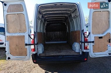 Грузовой фургон Renault Master 2015 в Ивано-Франковске