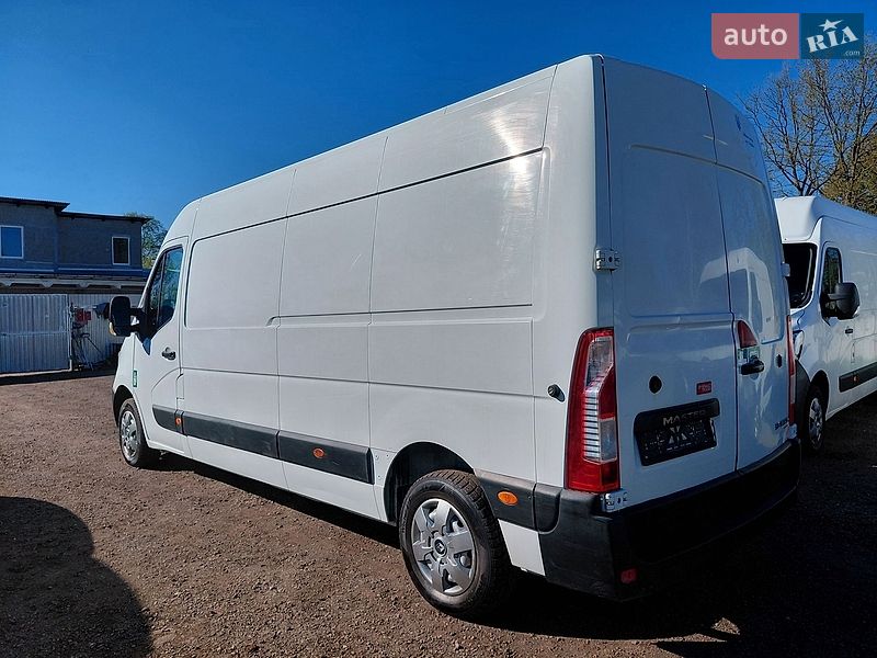 Грузовой фургон Renault Master 2015 в Ивано-Франковске