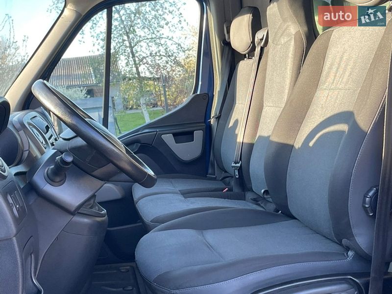 Грузовой фургон Renault Master 2018 в Буске