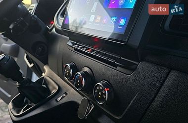 Грузовой фургон Renault Master 2023 в Житомире
