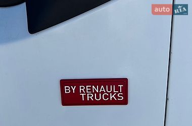 Грузовой фургон Renault Master 2017 в Львове