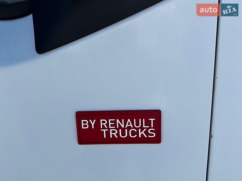 Грузовой фургон Renault Master 2017 в Львове