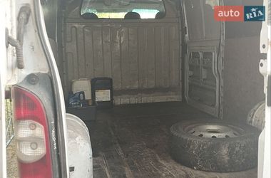 Грузовой фургон Renault Master 2003 в Киеве