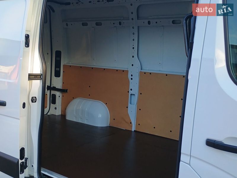 Грузовой фургон Renault Master 2020 в Дубно